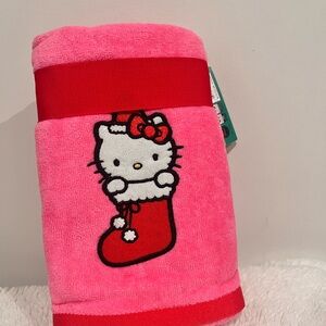 Two hello kitty towels